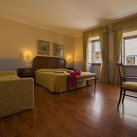 Hotel Filippeschi Орвието Экстерьер фото