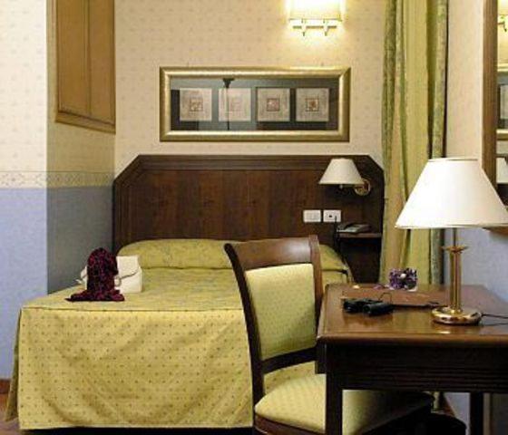 Hotel Filippeschi Орвието Экстерьер фото