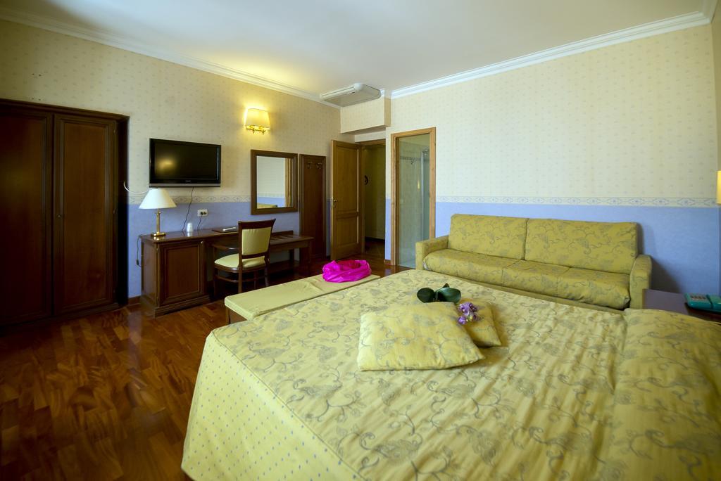 Hotel Filippeschi Орвието Экстерьер фото