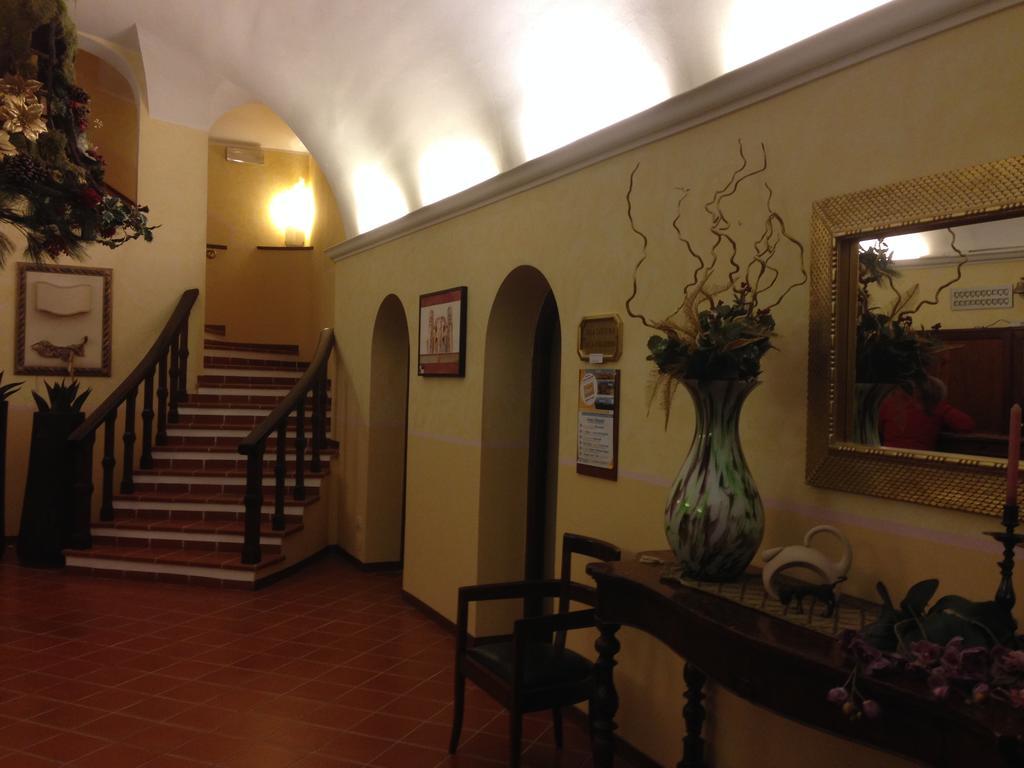 Hotel Filippeschi Орвието Экстерьер фото